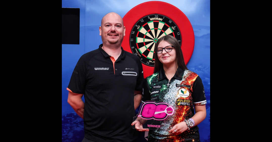 BRILLIANT ALLEN SIGNS OFF IN STYLE WITH JDC GIRLS SERIES WIN ON BLACKPOOL STAGE!