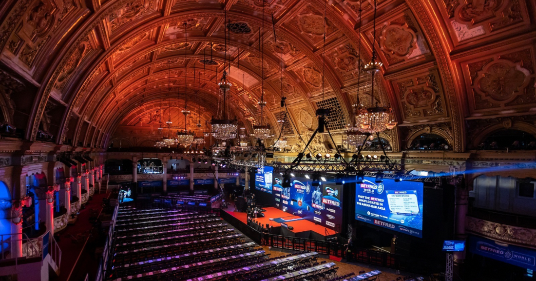 JDE LAUNCHES ON WINTER GARDENS STAGE